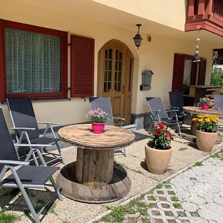 Haus Joerg Apartamento *